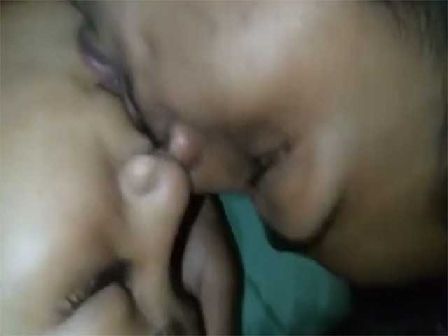 Hairy Pussy Horny Lankan Ngirl Fucked Hard By Lover On Bed