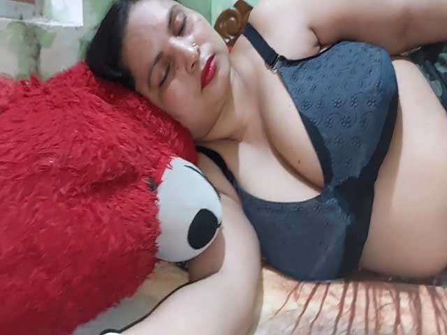 Mature Busty Hot Bengali Bhabhi Homemade Porn Video