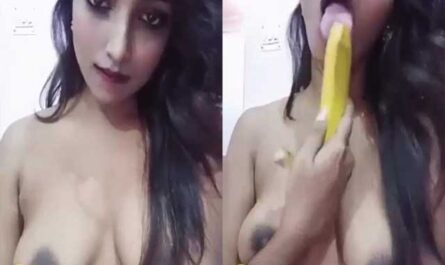 Shaggy Boobed Naughty Desi Bitch Teasing With Banana