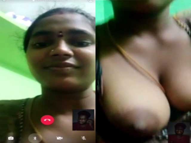 Sexy South Indian Wife Shows Her Boobs On Video Call XXX