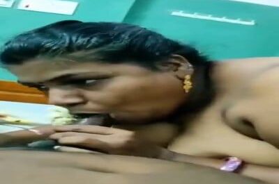 South Indian Milk Tanker Wife Giving Deep Blowjob On Cam XXX