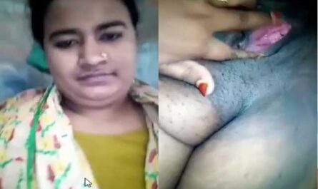 Bangladeshi Chubby Milf Bhabhi Showing Her Hot Assets To Lover