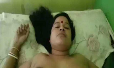Bengali Chubby Housewife Fucked Hard By Pervert Student