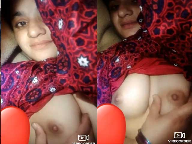 Dehati Cute Young Wife Showing Her Sexy White Boobs