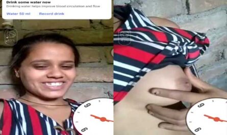 Desi Village Girl Showing Her Sexy Small Boobs To Lover