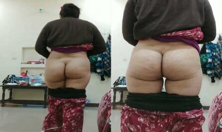 Pakistani Girl Dispalying Her Big Fleshy Ass On Cam XXX