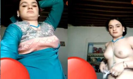 Beautiful Sexy Village Wife Showing Her Hot Cute Boobs