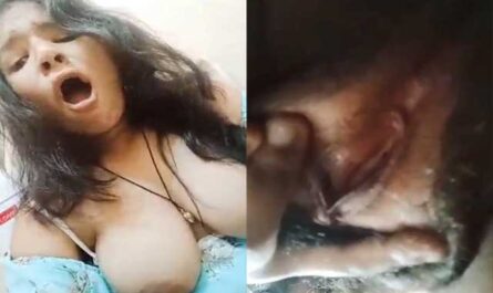 Horny Big Booby Sexy Girl Moaning Hard Fingering Pussy