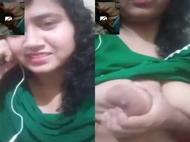 Innocent Big Tits Bangladeshi Girl Showing Boobs Pussy
