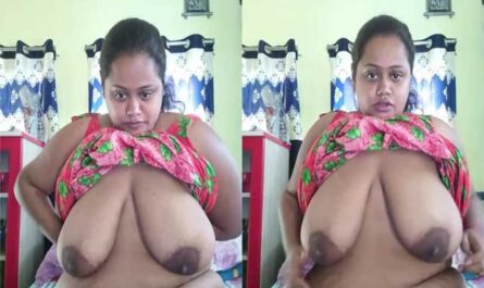 Bbw Bengali Naughty Housewife Showing Her Super Huge Boobs