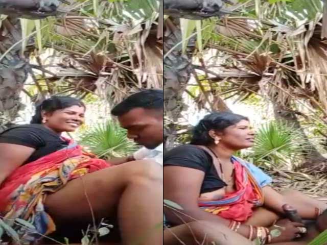 Desi Horny Couple Enjoying Hot Sex Under Tree