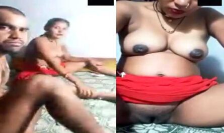 Desi Horny Couple Sex Show On Whatsapp Video Call XXX