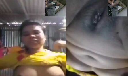 Desi Naughty Slum Girl Showing Boobs Pussy To Her Lover