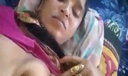 Mature Hot Village Bhabhi Sex With Pervert Old Man