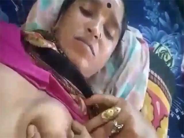 Mature Hot Village Bhabhi Sex With Pervert Old Man