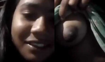 Cute Sexy College Girl Showing Hot Boob