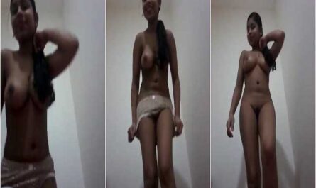 Small Town Sexy Desi Girl Getting Nude On Cam XXX