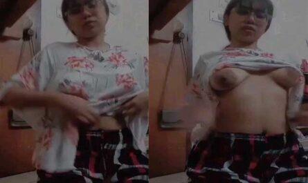 Fucking Hot Naughty Bitch Showing Her Sexy Boobies