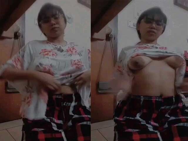 Fucking Hot Naughty Bitch Showing Her Sexy Boobies