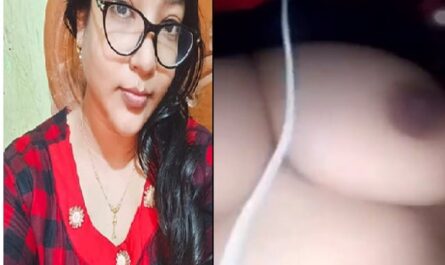 Bengali Sexy Girl Topless Sex Chat With Boyfriend