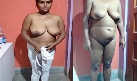 Indian Busty Bhabhi Exposing Nude Body To Neighbor