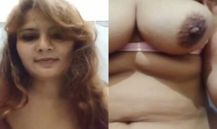 Hot Indian Slutty Woman Showing Her Mature Big Boobs