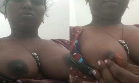 South Indian Naughty Wife Pinching Her Nipples On Cam