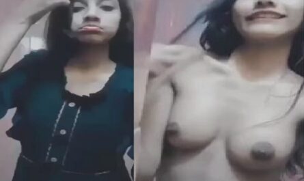 Bengali Sexy Girl Big Boobs Pressing Solo XXX Show
