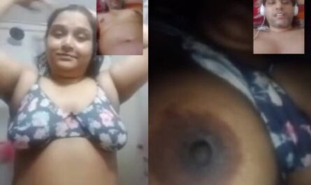 Cheating Busty Desi Wife Boob Show To Lover Viral Porn