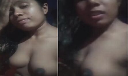 Bangla Village Horny Girl Pink Pussy Showing Viral Clip