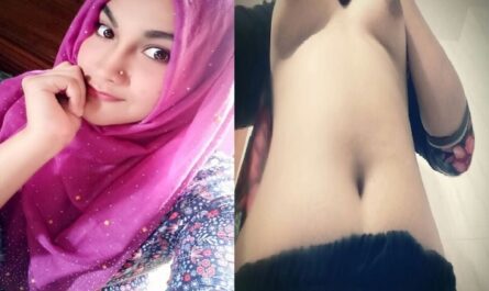 Bangladeshi Sexy Girl Showing Sharp Boobs Viral Mms Porn