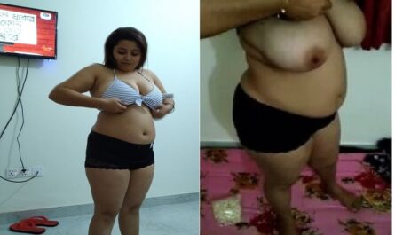 Bengali Big Boobs Busty Bhabhi Removing Bra Viral Mms
