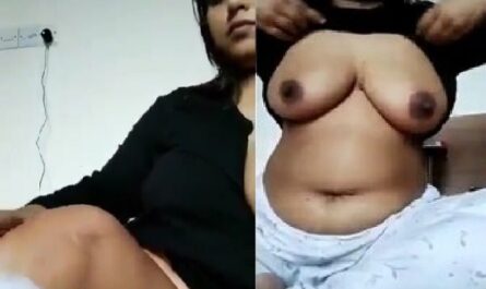 Bushy Pussy Naughty Indian Girl Nude Teasing Video
