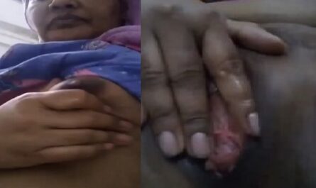 Dehati Xxx Horny Bhabhi Naked Pussy Rubbing Viral Mms