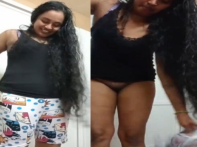 Desi Chubby Girl After Fucking Showing Naked Pussy