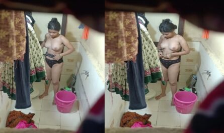 Desi Girl Removing Cloths In Bathroom Viral XXX Mms