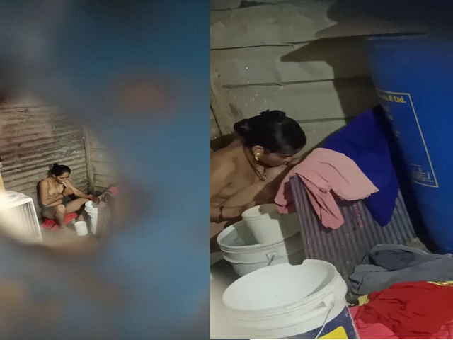 Village Bhabhi Bathing Full Nude Cam XXX