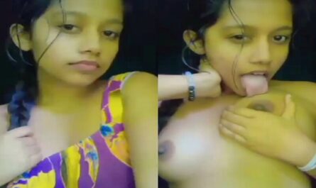 19Yo Srilankan Sex Young Teen Playing With Her Boobs