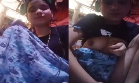 Assamese Horny Desi Girl Fingering Pussy Viral XXX Show