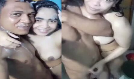 Bangladesh Sex Horny Lovers Bathing Naked Viral XXX Video