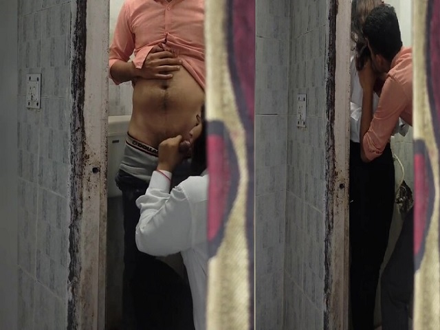 Indian Sex Video Of Girl Giving Deep Throat Blowjob