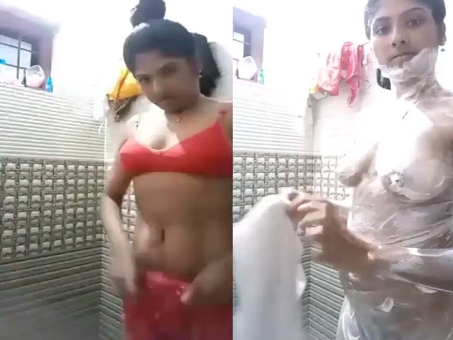 Indian Nude Hot Girl Bathing Selfie Viral XXX Video