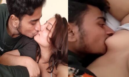 Mumbai Young Horny Couple Selfie Desi Sex Videos Released