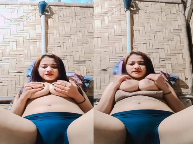 Northeast Busty Naughty Girl Huge Boobs Show And Pussy Rubbing