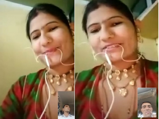 Rajasthani Sex Village Naughty Aunty Showing Nude Body