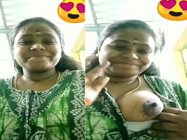 Tamil Busty Wife Boob Show Viral Video Call XXX Show