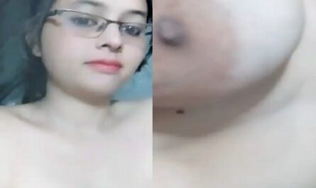 Chasmish Nerdy Hot Girl Tasting Cum Desi Fingering Viral Xxx