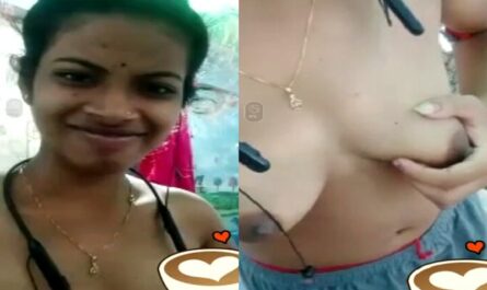 Cute Horny Girl Exposing Small Boobs On Video Call Sex Video