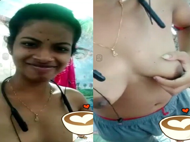 Cute Horny Girl Exposing Small Boobs On Video Call Sex Video