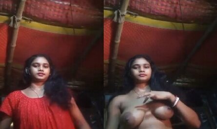 Desi Busty Bhabhi Dress Change With Huge Boobs XXX Show